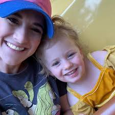 Ashley, you just finished a 6 1/2 month contract. What are you going to do  next? 💖🌟I'M GOING TO DISNEYLAND!🌟💖 While in Utah, Everly always talked  about going to Disneyland. So she