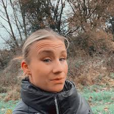 Hi Dave, I bought a lisianthus plant from the supermarket. Will it be  alright outside? And do they come back every year? Thank you.