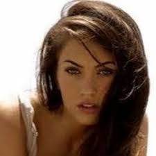 Megan Morley's Instagram, Twitter & Facebook