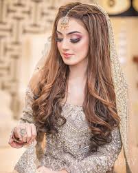 Pin By Naima Pervaiz On Lovely Bridal Pakistani Bridal Hairstyles Pakistani Wedding Hairstyles Bridal Dress Design