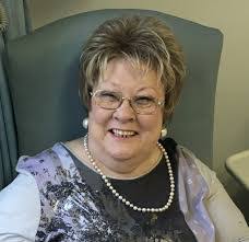 Sandra Legge's Instagram, Twitter & Facebook