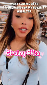 Who else loves getting new signs? It was like my Birthday and Christmas all  at once when I got to open my new signs! #oakleysigns #raleighrealestate  #realtor #nexthomerealestate