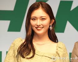 ゆうちゃみ、高校時代は「一軍女子」 同じ高校の同級生アイドルが ...