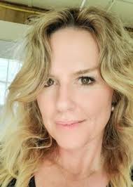 Karyn Lord's Instagram, Twitter & Facebook