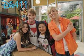 Austin & ally made a clean sweep in 2015 winning favorite tv show, favorite tv actor (ross lynch) and favorite tv actress (laura marano). Austin Ally Episode Princesses Prizes Airs On Disney Channel February 9 2014