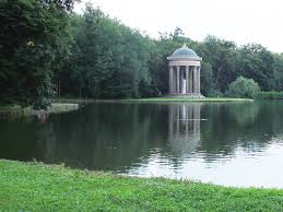 Englischer garten nordteil, dort den schildern folgen amphitheater: Tipps Fur Den Eigenen Englische Garten Garteln
