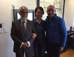 Fue candidato presidencial por el partido acción nacional (pan). Se Reunen Marcos Aguilar Y Diego Fernandez De Cevallos Reqronexion Informacion De Verdad