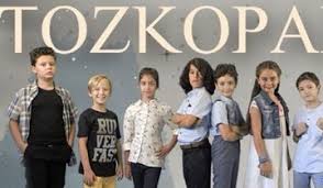 Dizinin kadrosunda tozkoparan dizisinden tanıdığımız isimlerin yanı sıra sürpriz oyuncular da var. Tozkoparan Dizisi Oyunculari