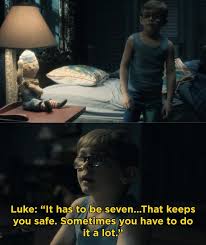 22 The Haunting Of Hill House Details You Probably Missed The First Time House On A Hill Movie Humor Haunting