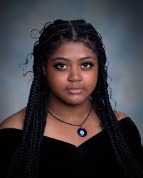 Senior goodbye: Lisa Wallon