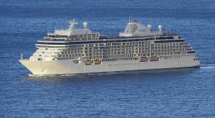 Grandeur Of The Seas - Description, Photos, Position, Cruise Deals