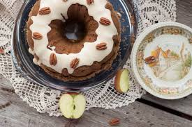 Eine bewertung und für mega befunden. Kurbis Apfel Brot Mit Upside Down Honig Streuseln Foodsister In Travel Mode