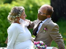 Hochzeitsketch, sketche für hochzeiten, lustige aufführungen zur hochzeit, lustige sketche hochzeit, hochzeitsfestspiele/ diese diese verse stelle ich euch gerne für private zwecke zur verfügung. Hochzeitsfeiern Auf Zehn Personen Beschrankt Coronavirus Wien Vienna At