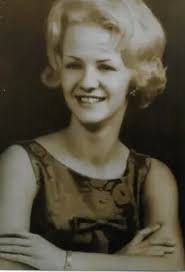 Barbara Eley's Instagram, Twitter & Facebook