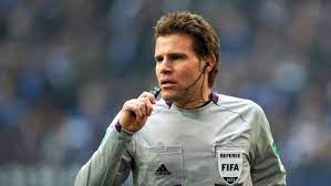 A lawyer outside of football, brych is a qualified doctor of law. Rekam Jejak Felix Brych Wasit Final Liga Champions 2017 Pandit Football Indonesia