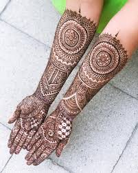 Neha Assar Henna Artistry On Instagram I Love Doing Custom Work But I Also Love Having Free Reign Co Mehendi Designs New Mehndi Designs Mehndi Designs