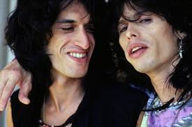 🎼🎶 Just because 🎵🎙️ Tap pics