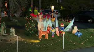 We can light your home from top to bottom with tasteful options in roofline contours, bushes, shrubs and trees. Christmas Lights Cbs Miami