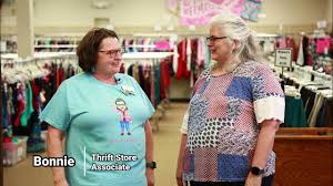 S2E4 Wandering Wanda Visits the Thrift Store