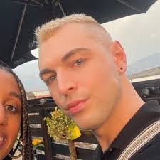 Eva Brannon's Instagram, Twitter & Facebook