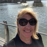 Gretchen Mcmullen's Instagram, Twitter & Facebook