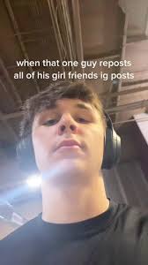 🤦‍♂️🫃🏻