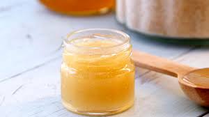 Scrub bibir untuk menghilangkan bibir hitam setidaknya dilakukan berapa kali seminggu, ya? Cara Membuat Lip Scrub Alami Sendiri Dijamin Bikin Bibir Lembut Dan Merona Alami Klubwanita Com