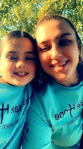 Jordan Reiter's Instagram, Twitter & Facebook