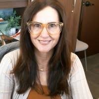 600+ "Amy's" profiles