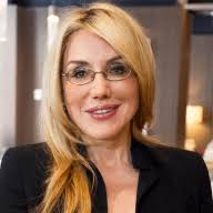 Celebrating Hamptons Celebrities: Dolly Lenz