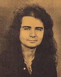 Robert Ringe's Instagram, Twitter & Facebook