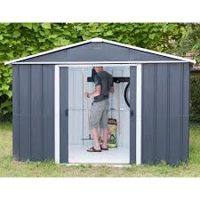 Les poteaux soutenant la structure sont en aluminium de 1,4mm et ont une section de 7x7cm. Abri De Jardin Metal 12 M Ep 0 30 Mm Yardmaster Colis 1 190x75x15 Cm Colis 2 206x75x15 Cm Gamm Vert