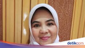 Difahamkan, pemilik nama terpanjang di malaysia itu masih menuntut di sebuah sekolah rendah dan berusia lapan tahun. Kenalkan Ini O Pengacara Dari Sumbar Dengan Nama Terpendek