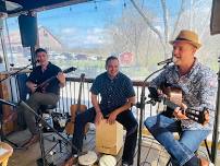 Lake Creek Winery: STL Latin Trio