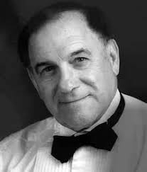 City Council gives healthcare workers $25 per hour minimum wage