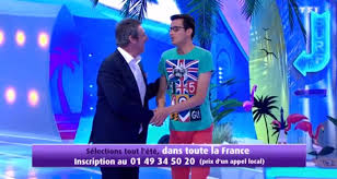 Le concept est simple, 4 candidats sont invits sur le plateau pour participer 3 preuves de quizz. Les 12 Coups De Midi Paul Et L Etoile Mysterieuse Mis A L Arret Ce Dimanche 14 Juillet Apres Un Troisieme Coup De Maitre Consecutif Toutelatele