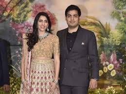 He is the eldest son of mukesh ambani and nita ambani. Akash Ambani Wedding Akash Ambani Shloka Mehta To Tie The Knot On March 9 Pre Wedding Bash In Switzerland From Feb 23 25