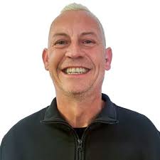 Contact persons at EMIL EGGER AG