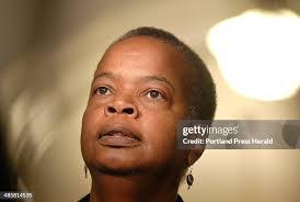 Jill Deering's Instagram, Twitter & Facebook