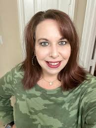 Happy #WorldPoetryDay! Have a hockey poem? Share it below! ⬇️