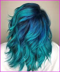 50 Blue Hair Color Ideas Thanks To The Rainbow Hair Trend A Growing Number Of Women Are Dyeing Their Loc Hair Color Unique Bright Hair Colors Cool Hair Color
