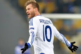 Born 23 october 1989) is a ukrainian professional footballer who plays as a winger or forward for english premier. Yunyj Futbolist Zastavil Otzhimatsya Andreya Yarmolenko Futbol Sport Aif Ukraina