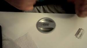 Lock and 2 keys included. Unlocking Ikea Drawer With A Shaver S Blade Youtube