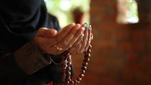 Ya allah, aku berlindung kepada mu dari siksa kubur, dari siksa neraka jahannam, dari fitnah hidup dan mati, dan dari fitnah dajjal. Doa Terhindar Dari Fitnah Dajjal