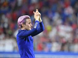 Regarder des films en streaming complet sur votre smart tv, console de jeu, pc, mac, smartphone, tablette et bien plus. Us Star Megan Rapinoe Ein Wandelnder Protest Fussball