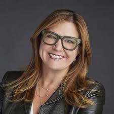 Nancy Wren's Instagram, Twitter & Facebook