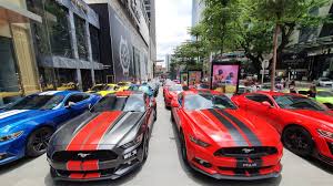 Research ford mustang car prices, specs, safety, reviews & ratings at you can also compare the ford mustang against its rivals in malaysia. Mustang Club Malaysia Sets Malaysia Book Of Records For Largest Ford Mustang Gathering Trendgrnd