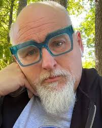 Stacy Helton's Instagram, Twitter & Facebook