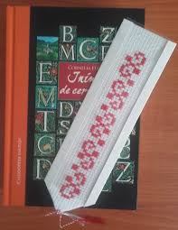 Utilisez gratuitement ce modèle de lettre pour votre courrier. Idei Pentru MÄmici Modele RomaneÈti Pe Un Semn De Carte Machete Didactice