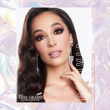 Elena Romero Zambrana La Gran Favorita a la corona de Chuquisaca Que lea  parece? #MissBoliviaClub #LaMejorPaginaDeBolivia